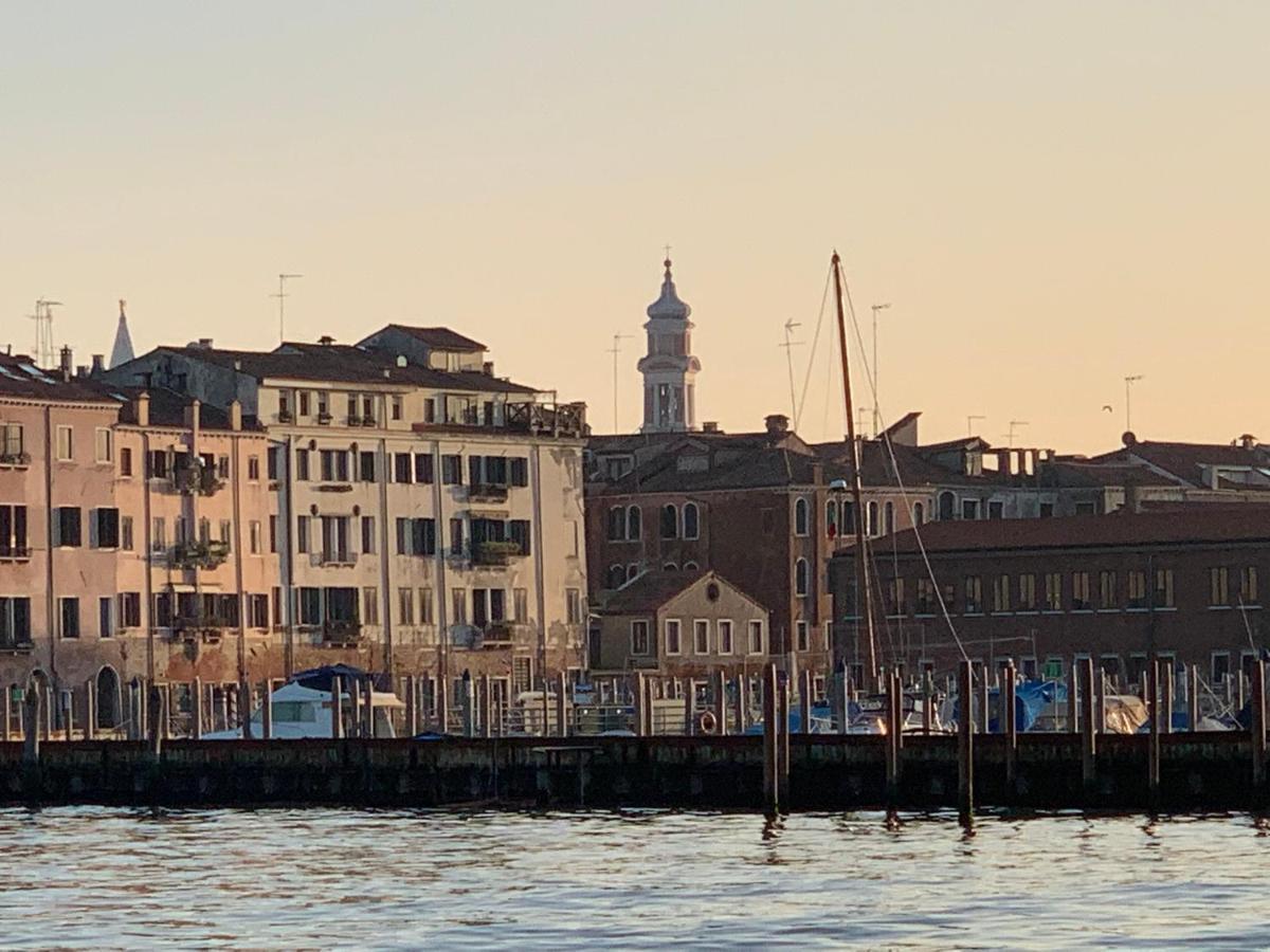 Sunset Venice Guest House Exterior photo